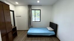 Changi Road (D14), Shop House #595142401